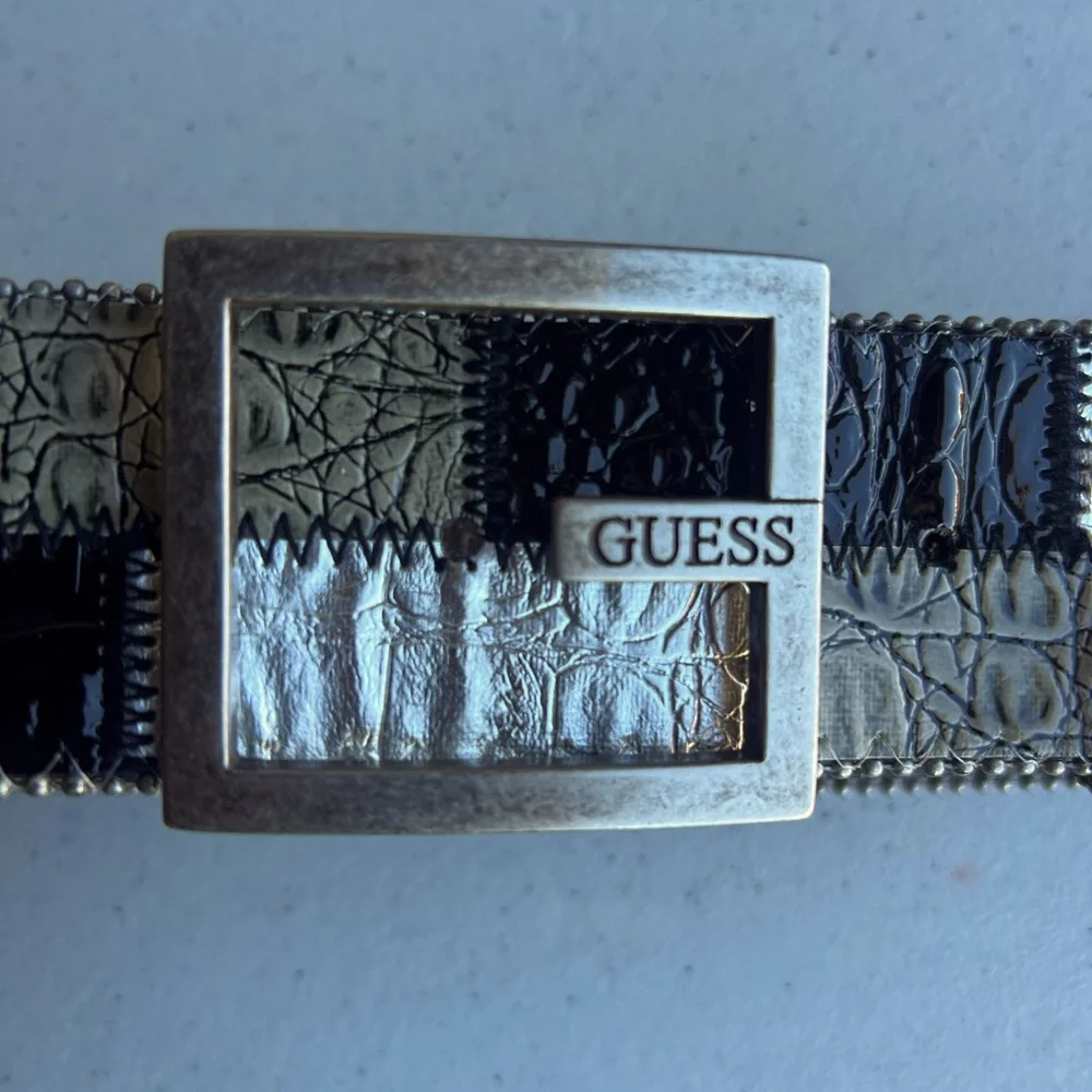 GUESS Y2K Studded Rhinestone Patchwork Belt Black Silver Small Western Glam